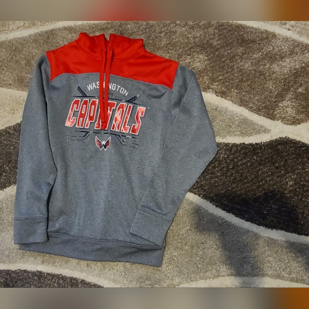 Washington Capitals Small Hoodie